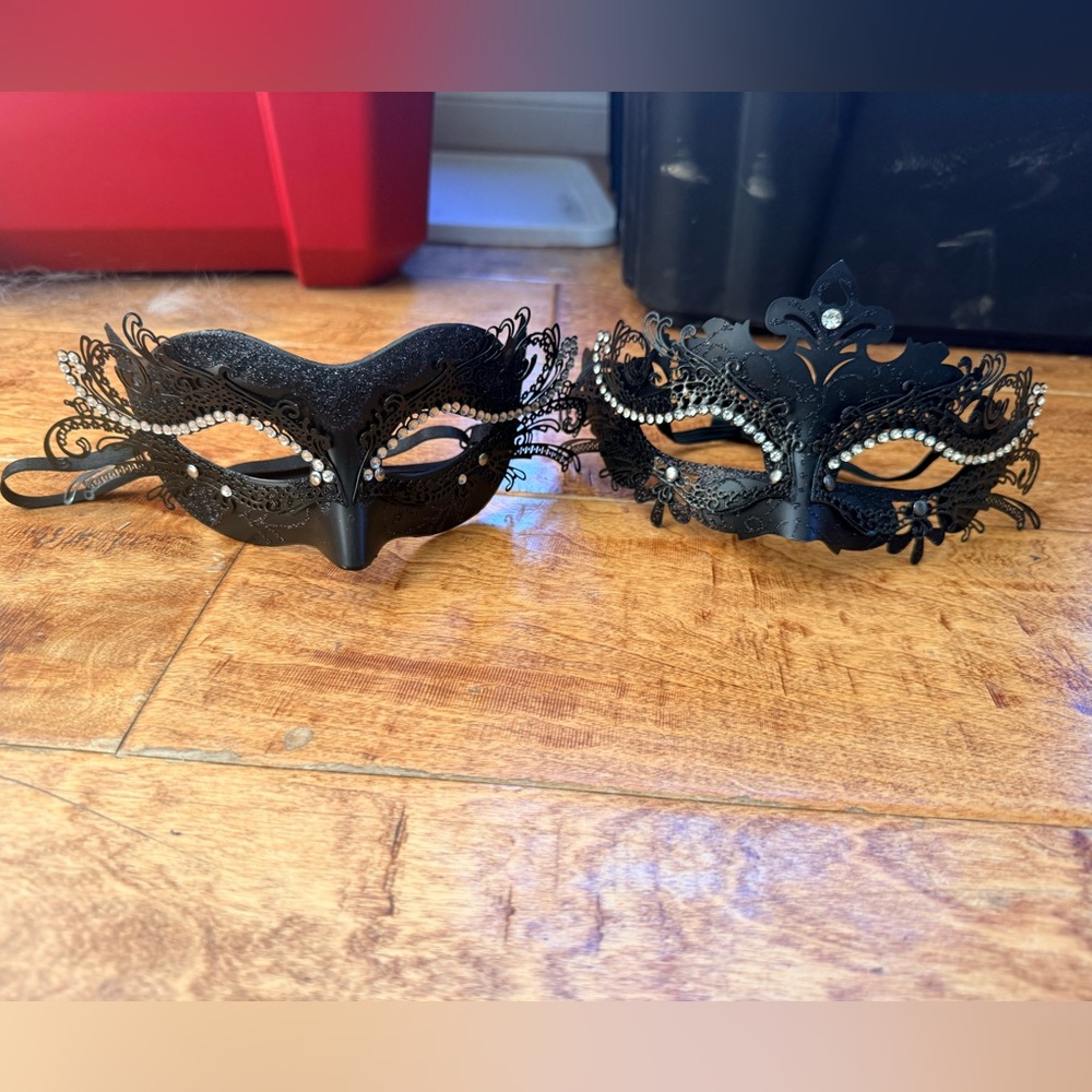 Pair of Black Rhinestone Filigree Masquerade Masks with a little black sparkle
